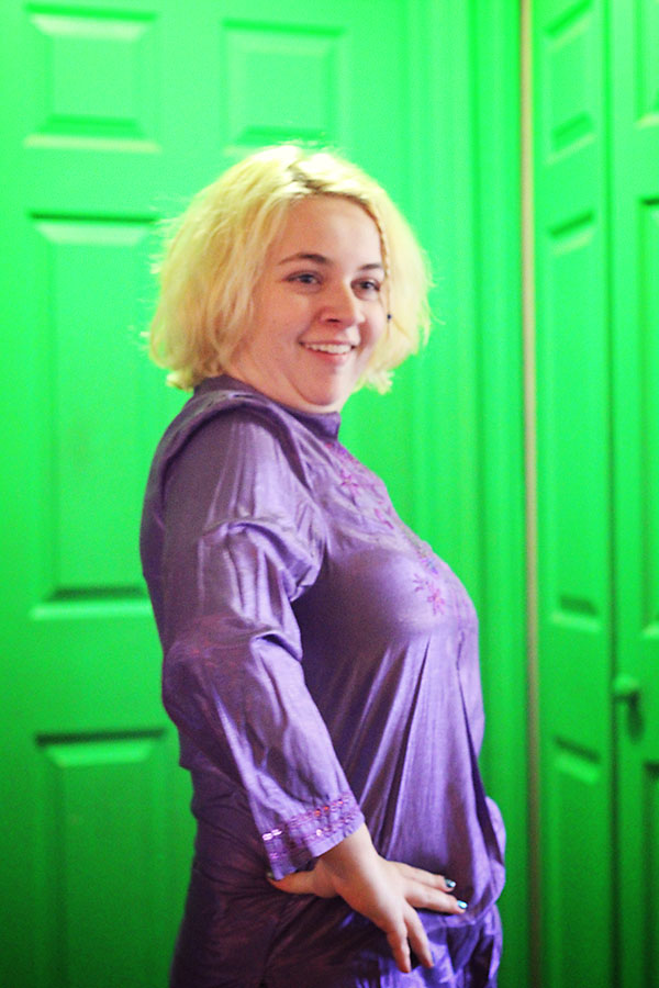 Laurent found this gorgeous silk blouse for Geneva at a sidewalk vendor, so Geneva had to do the modeling thing.