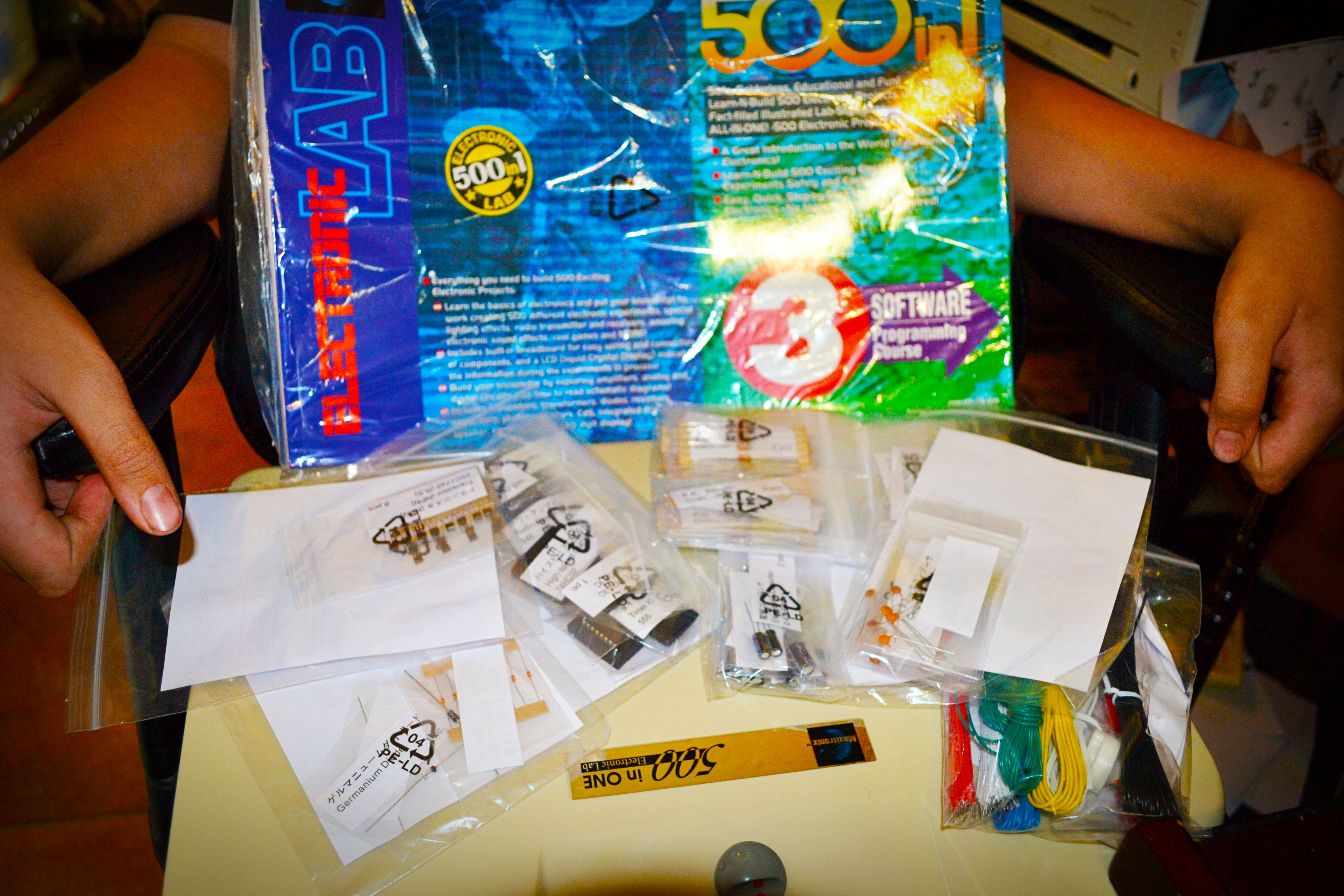 Look at all the stuff -- and three manuals full of experiments and projects!!