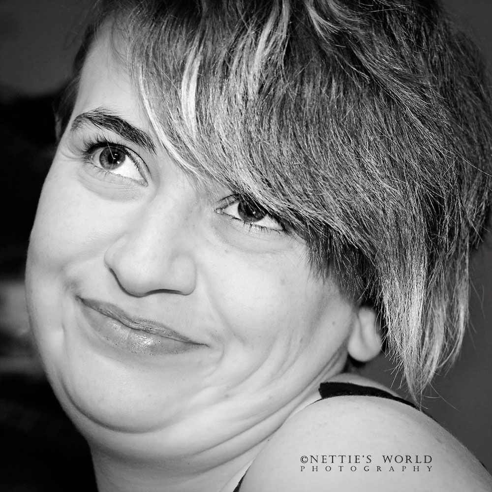 One Minute Photo Shoot – 5/8